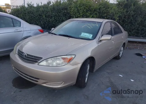 2003 Toyota Camry Le из США, поврежденный, VIN 4T1BE32K43U167321